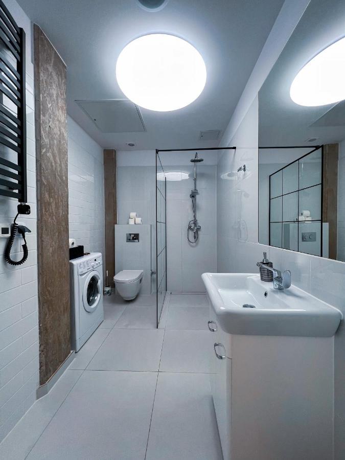 Mojemiedzyzdroje Lu 8B - Luksusowy Apartament 100 Metrow Od Morza Buitenkant foto